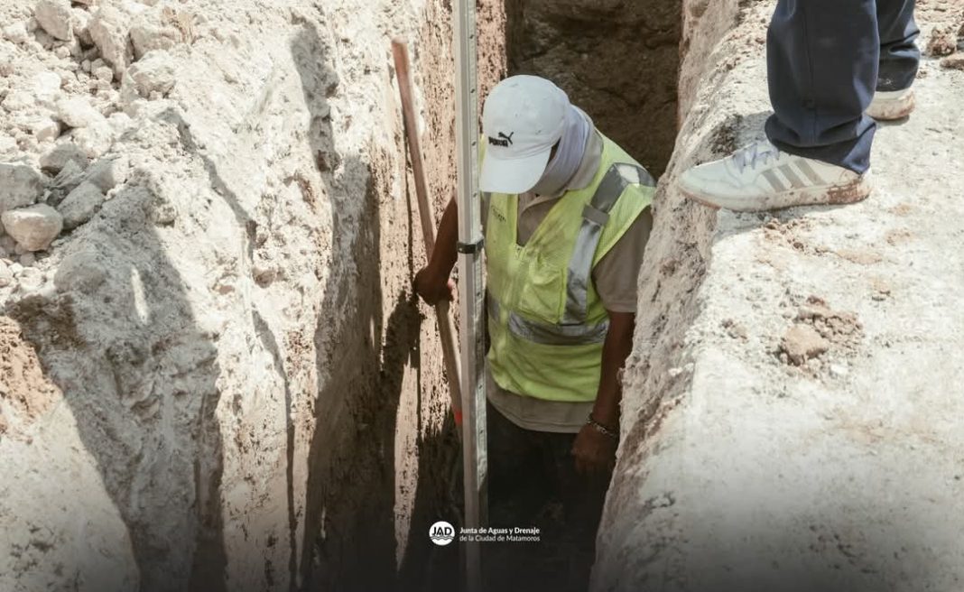 b8b3bea5-e6fe-411a-a767-ecf386ab5012