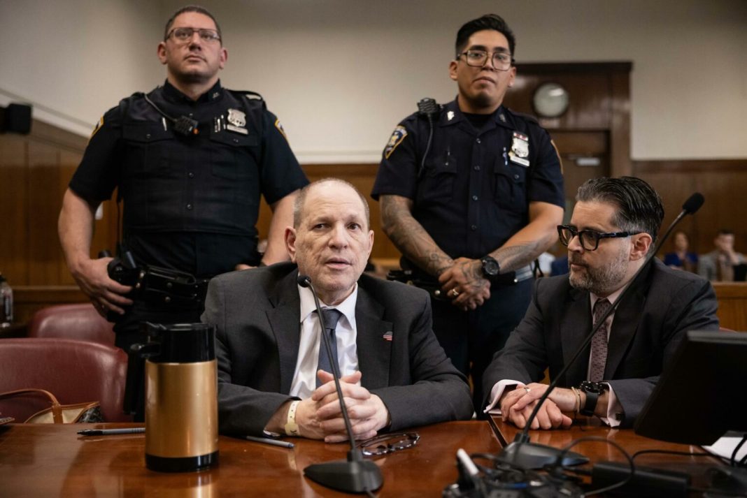 Una gran división entre el jurado tensa deliberaciones del 'caso Weinstein' en Nueva York