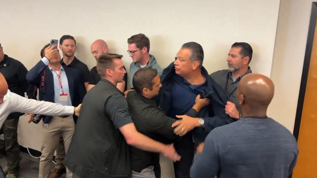 senador-alex-padilla