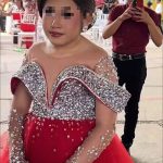 Criticaron el peinado, vestuario y maquillaje de niña graduada pero no vieron lo importante, su calificación