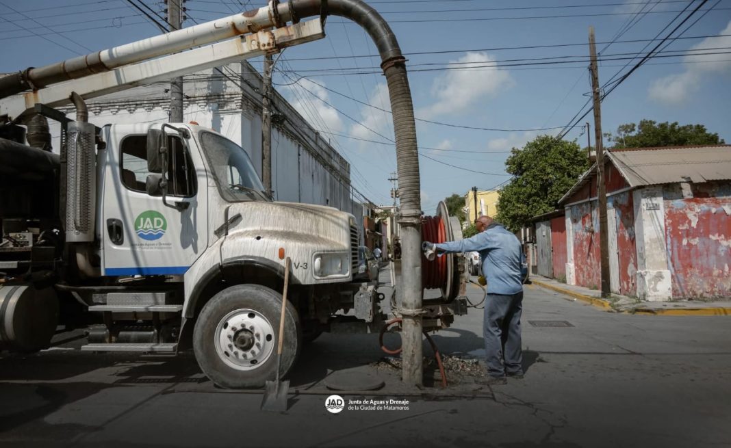 ff7ea122-32bf-4fa1-b88a-e81ffbf85bcc