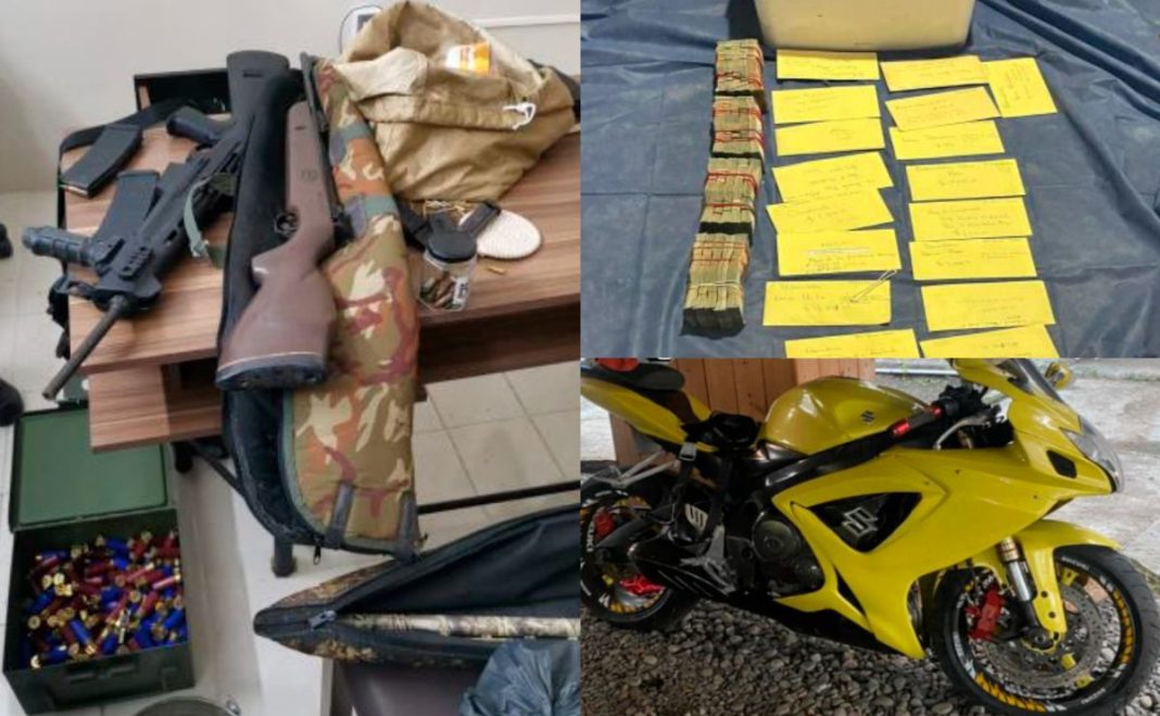 armas-y-vehiculos-asegurados-a-celula-delictiva-en-veracruz